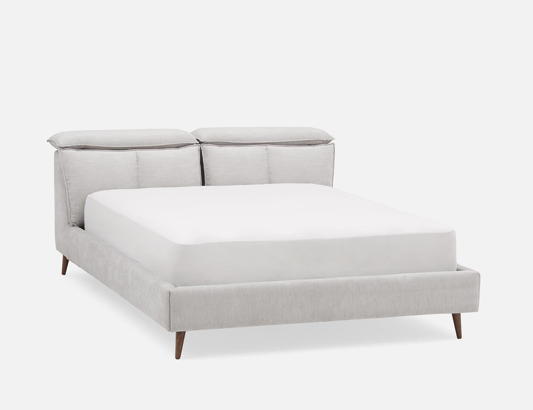 BARTH upholstered king size bed with adjustable headrests Structube