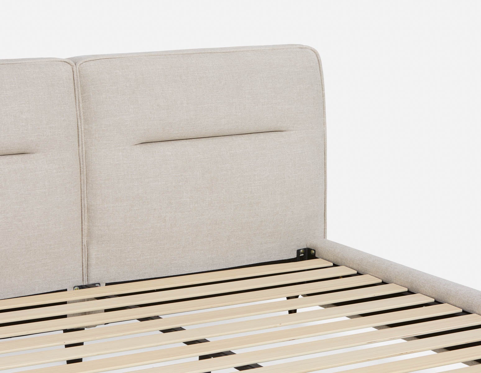 CLARKSON king size bed undefined
