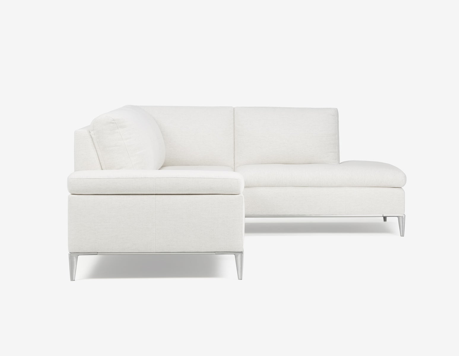 ANDREW right-facing sectional sofa in performance fabric undefined