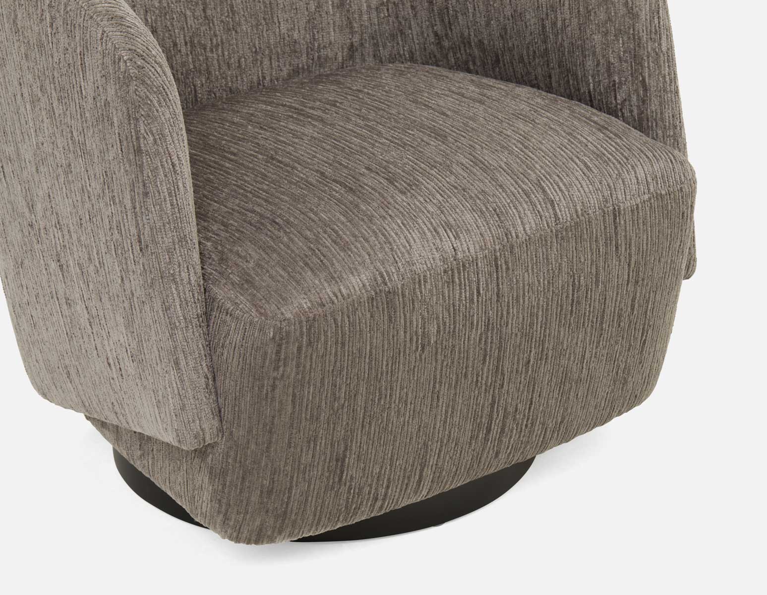 IDA swivel armchair undefined