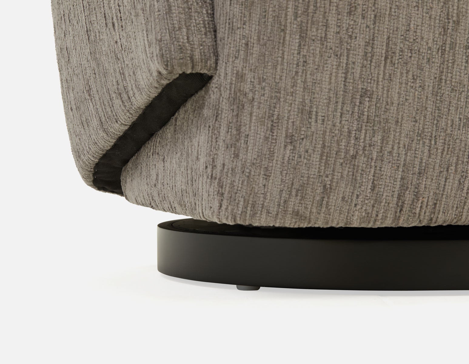 IDA swivel armchair undefined