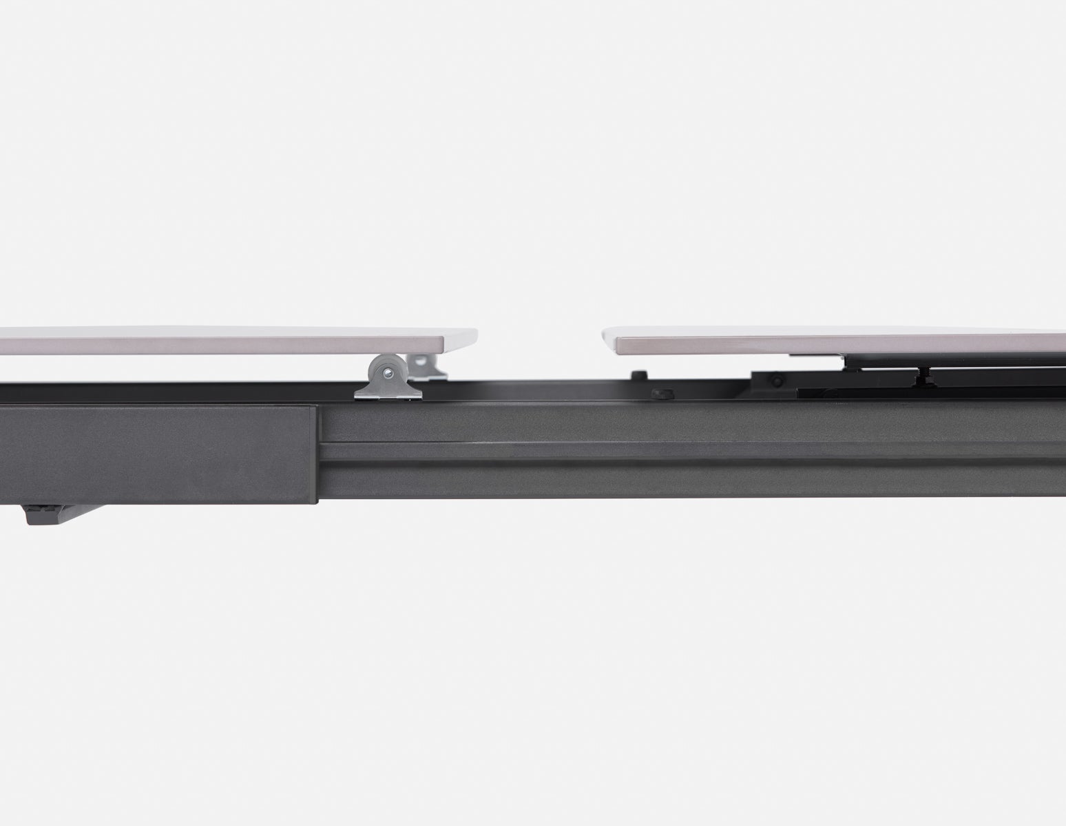 WILLIS extendable modern dining table 140 cm to 200 cm undefined
