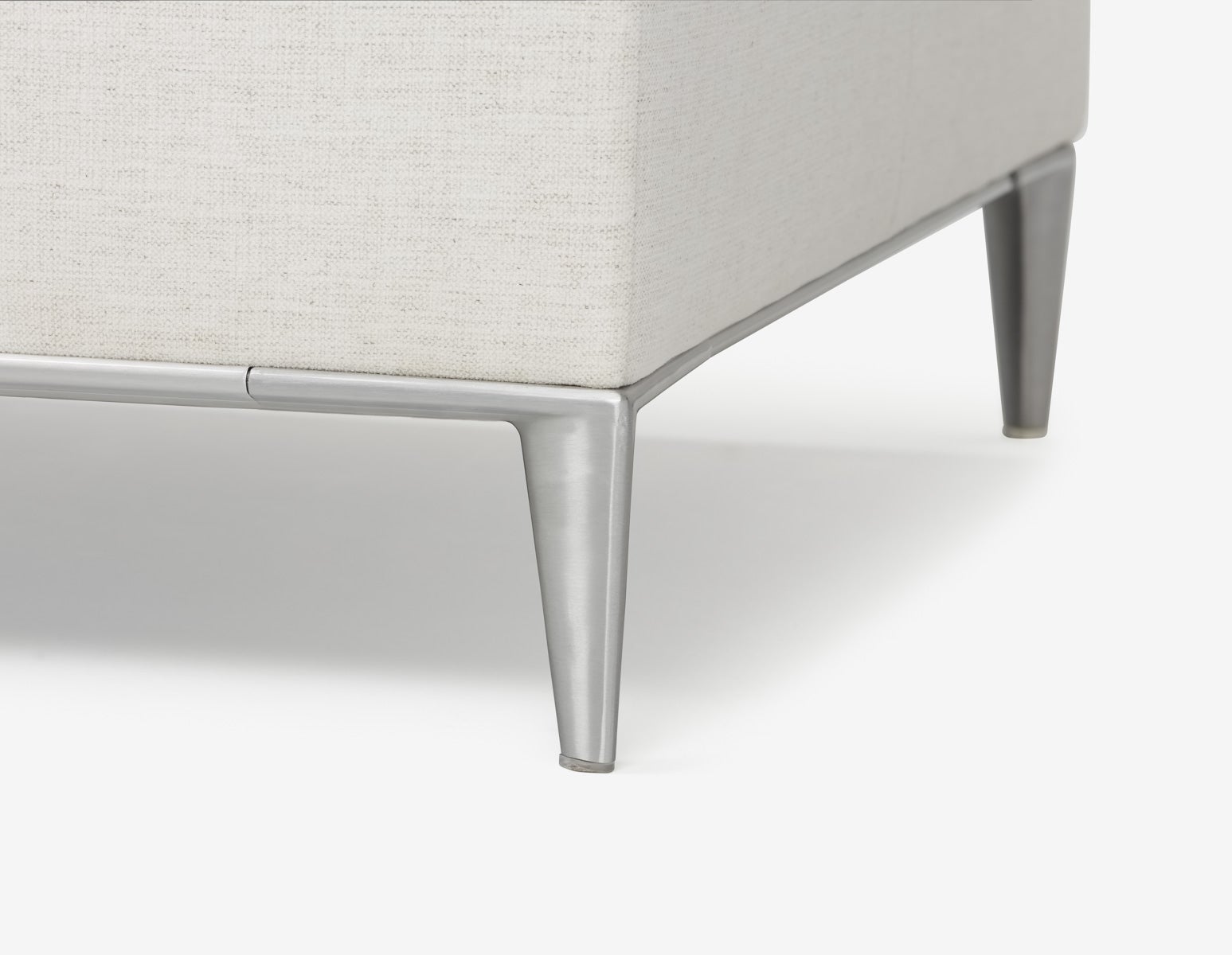 ANDREW left-facing sectional sofa in performance fabric undefined