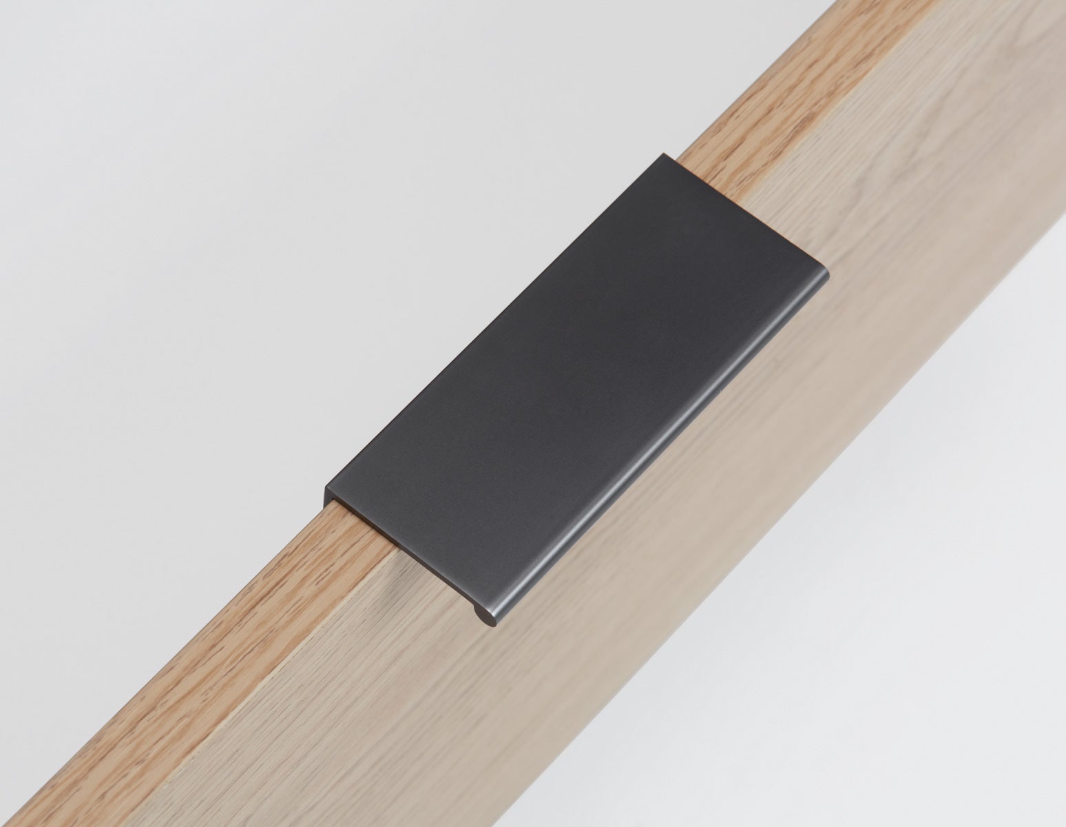 RYA end table undefined