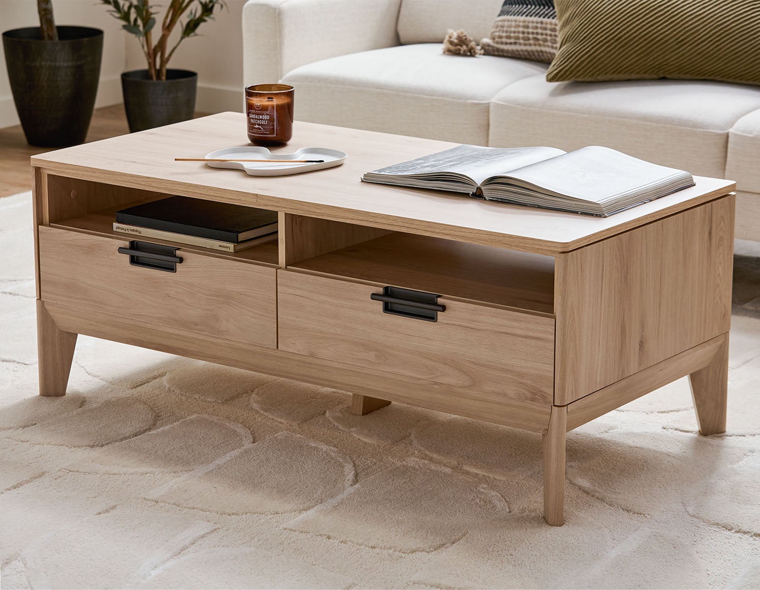 MILLIE coffee table undefined