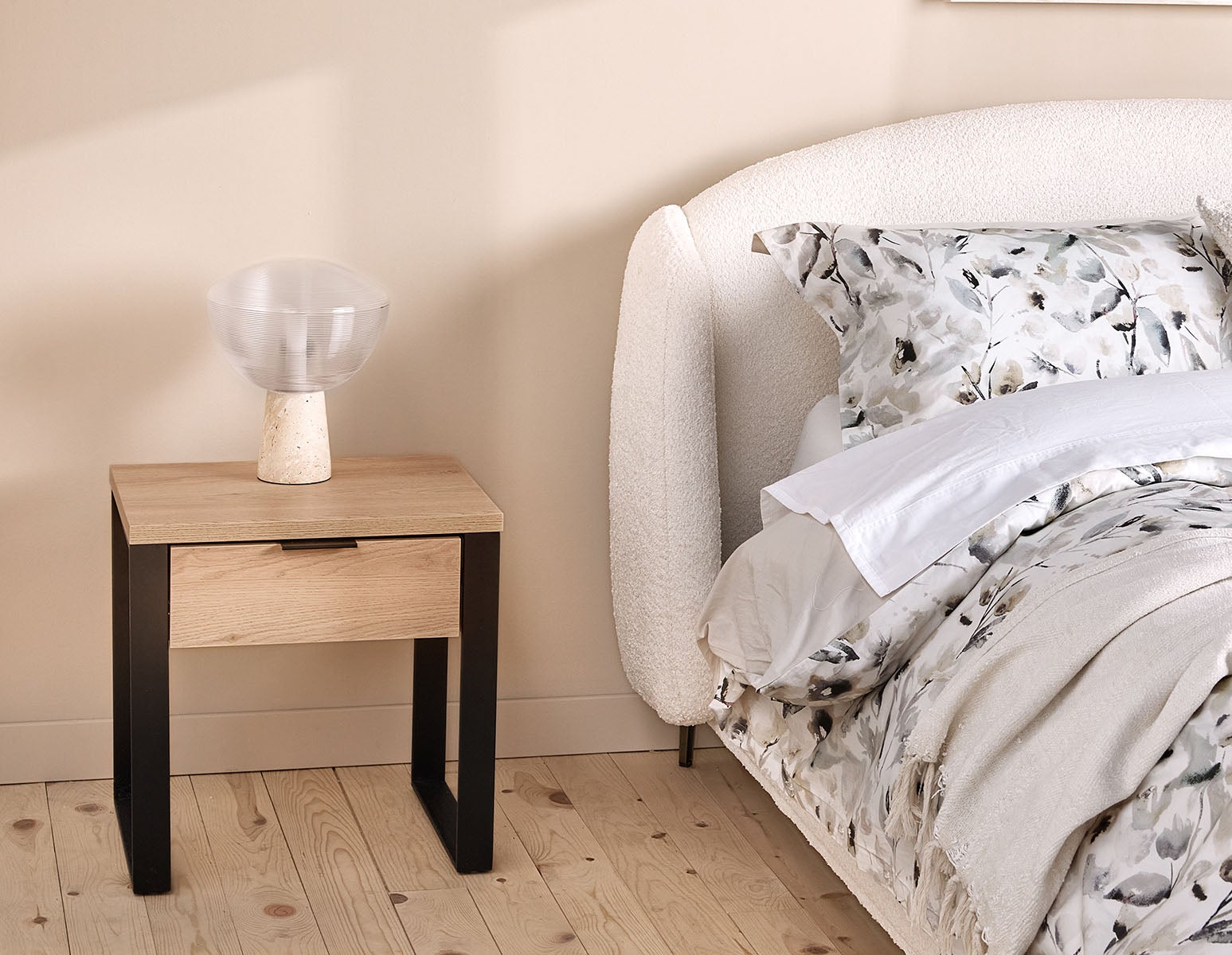 RYA end table undefined