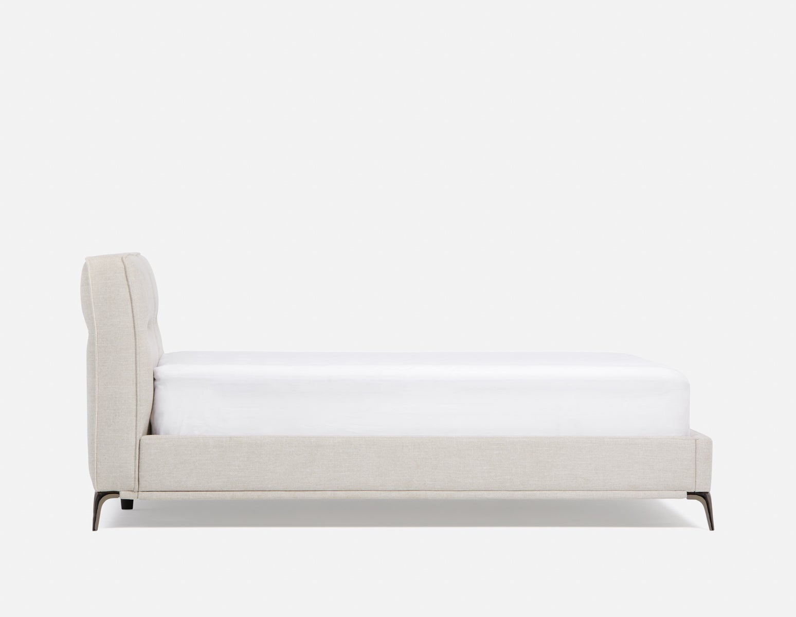 CLARKSON king size bed undefined